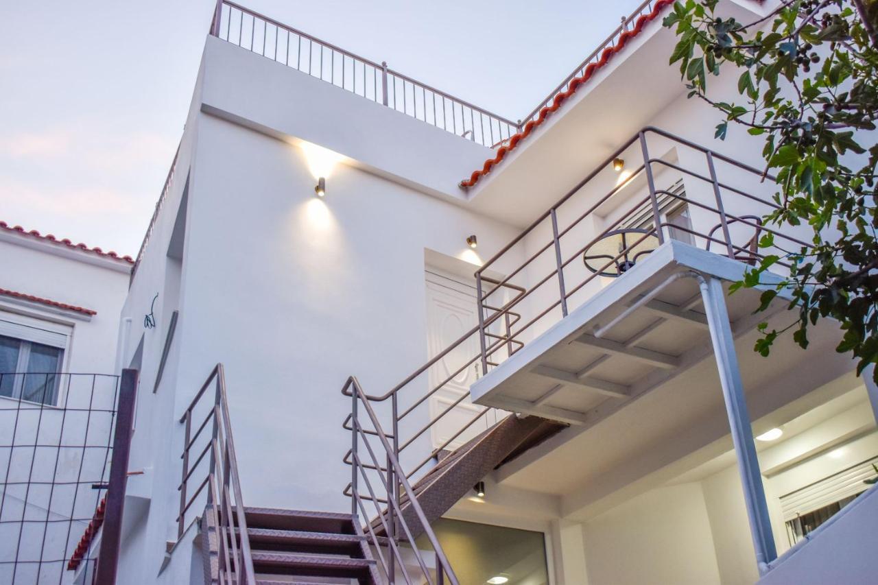 La Maison Plakes Rooftop Apt Skiathos Exterior photo